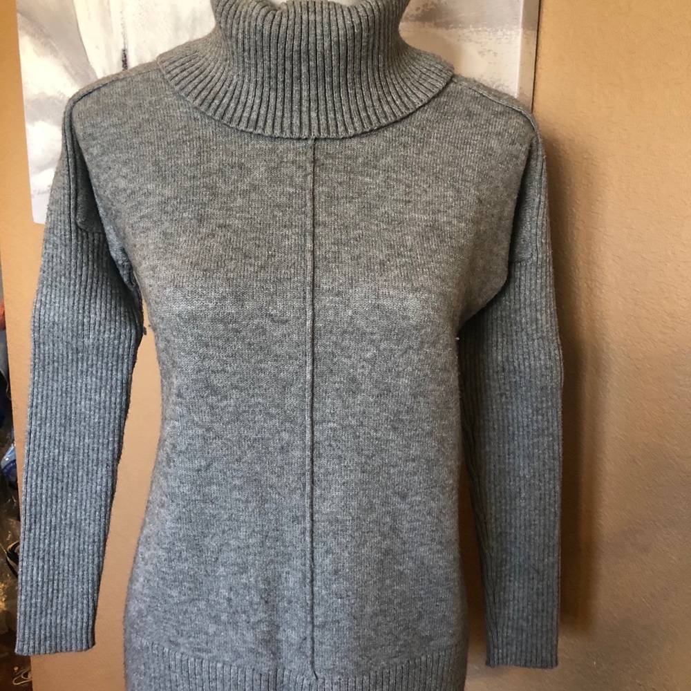 Gray sweater